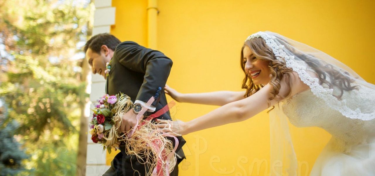 Tokat-Dış-Çekim-Düğün-Fotoğrafçısı-En-Eğlenceli-Düğün-Pozları